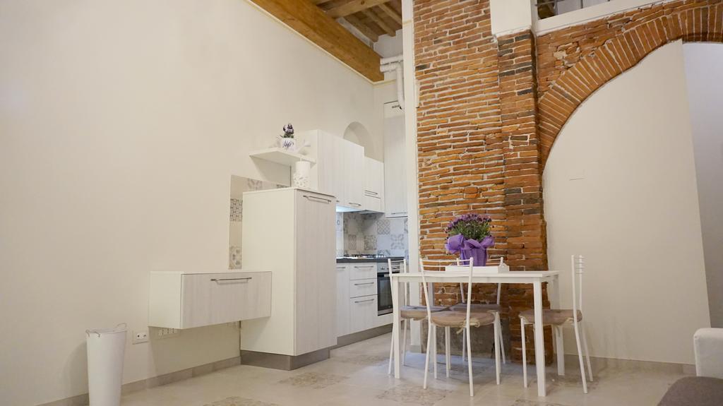 Alessandra Apartment Lucca Eksteriør billede